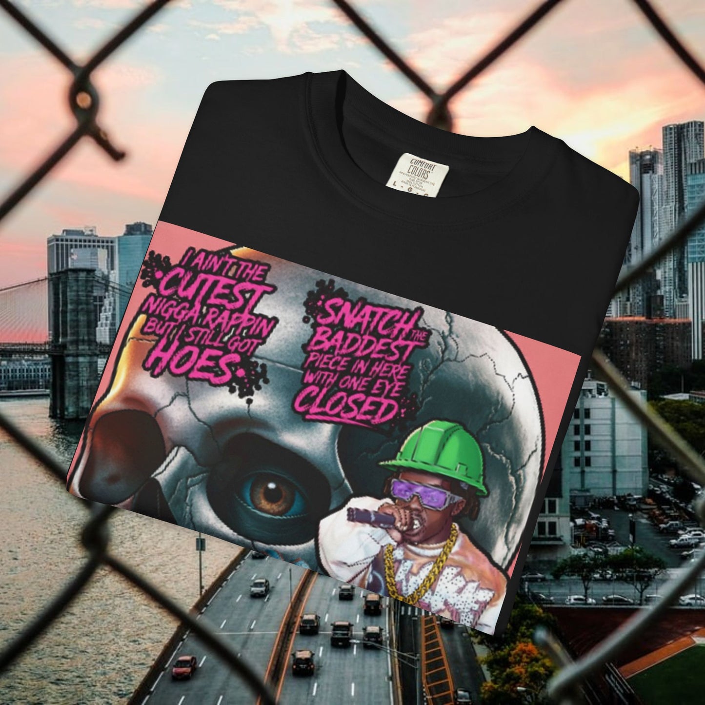 urban graphic t-shirt: fresh style & qr code